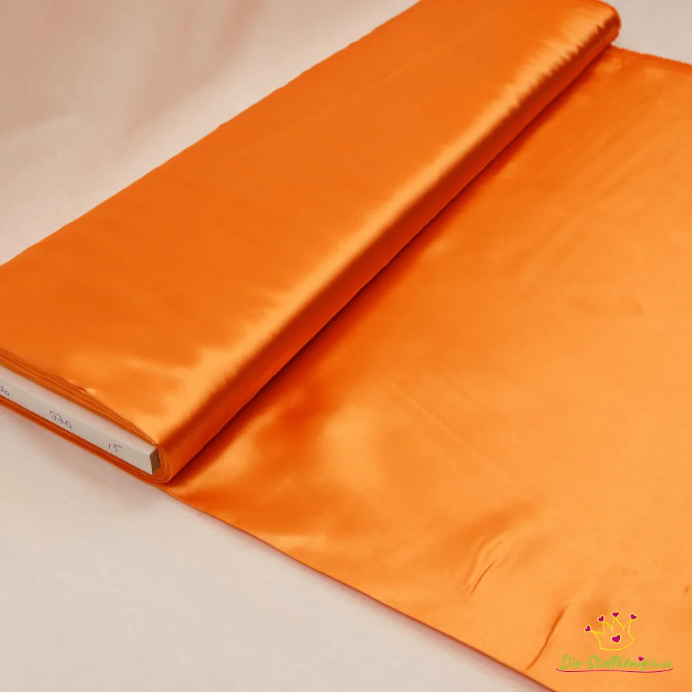 Satin in Orange, Meterware im Detail