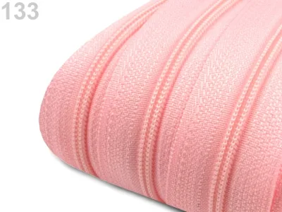 Reißverschluss als Meterware in Hellrosa, spiralförmig, mit 3 mm Spiralbreite