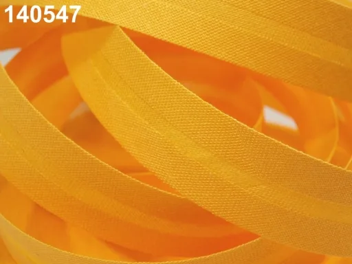 Schrägband Baumwolle in Hellorange, Meterware im Ausschnitt