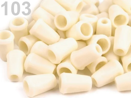 Endstücke in Creme, Nahaufnahme im Sortiment der Stoffkönigin