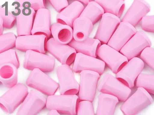 Endstücke in Rosa, Nahaufnahme im Sortiment der Stoffkönigin