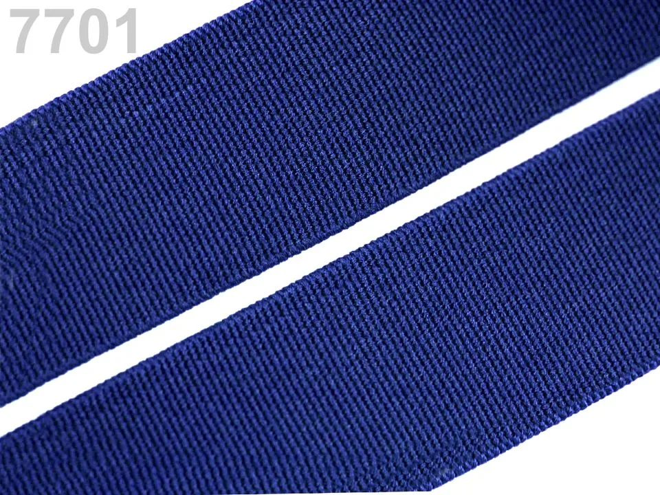Gummiband Royalblau, Meterware im Ausschnitt