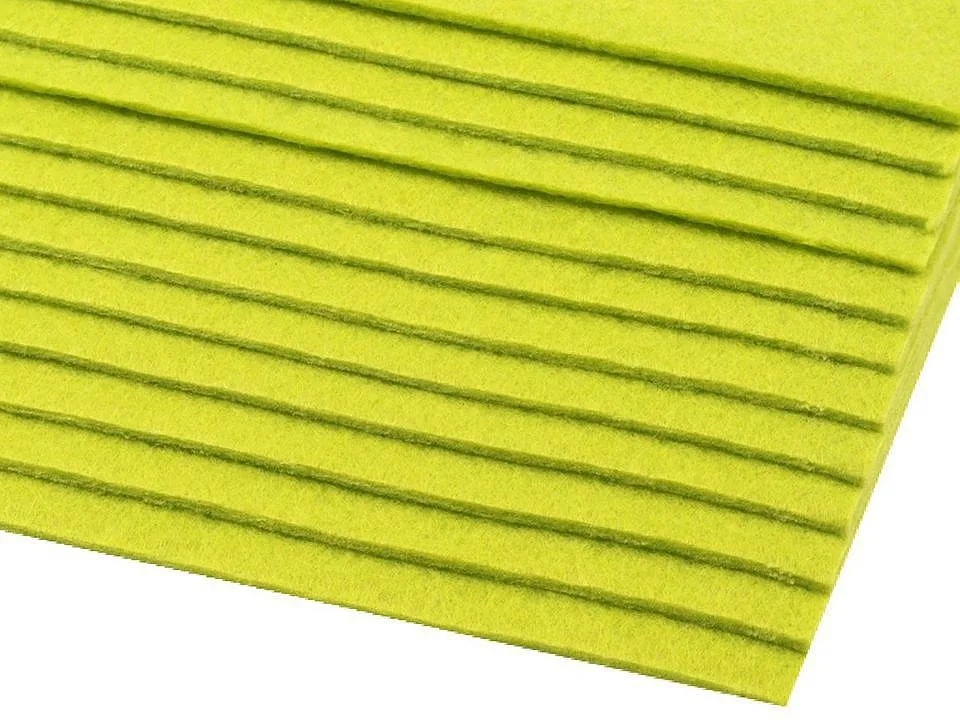 Bastelfilz Limegrün, Produktansicht im Sortiment der Stoffkönigin