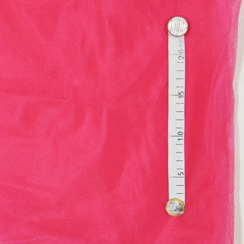 Tüll in Pink, Meterware im Detail
