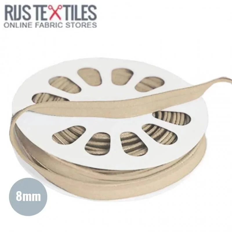 elastisches Glanz-Paspelband in Beige, Meterware im Ausschnitt