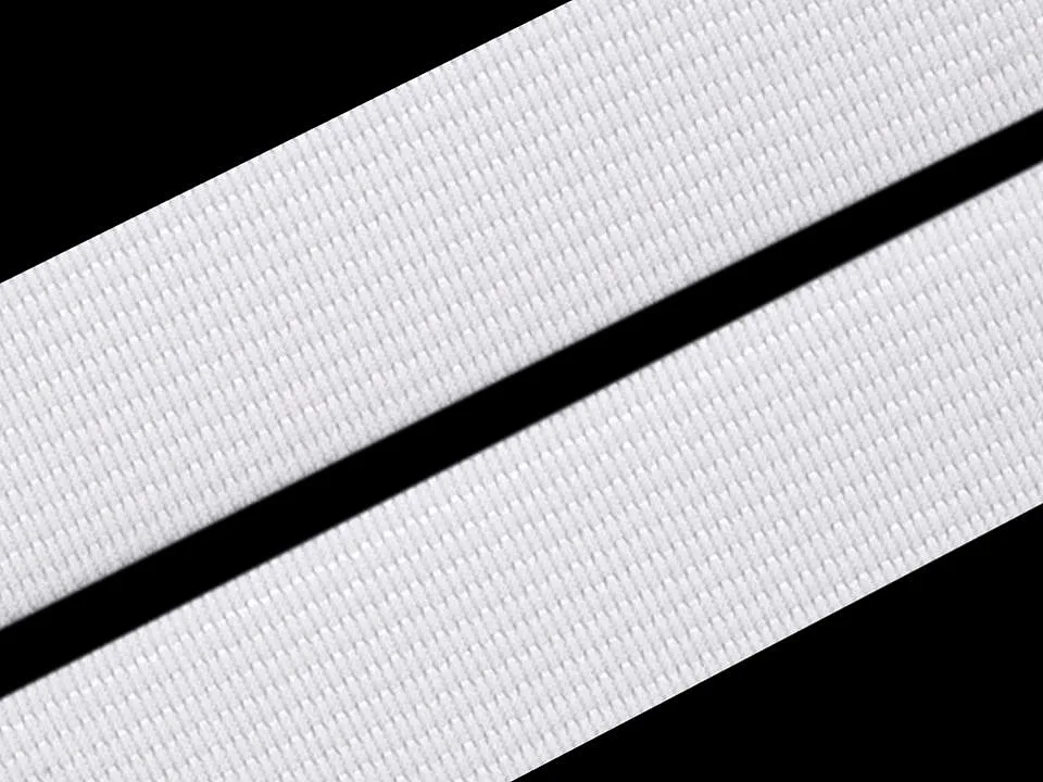 Gummiband glatt in Weiß, Meterware im Ausschnitt