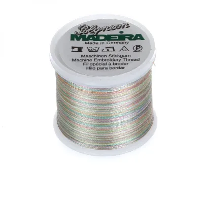 Spule Madeira Polyneon Multicolor Savanna, bunt mit Creme, Mint und Hellgrau