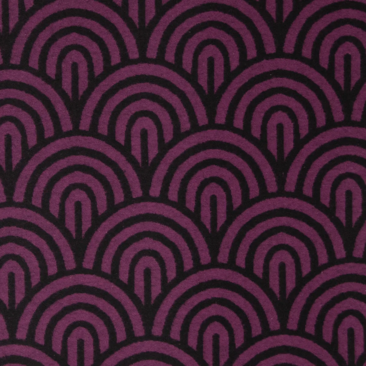 Baumwolljersey in Schwarz/Bordeaux, Meterware im Detail