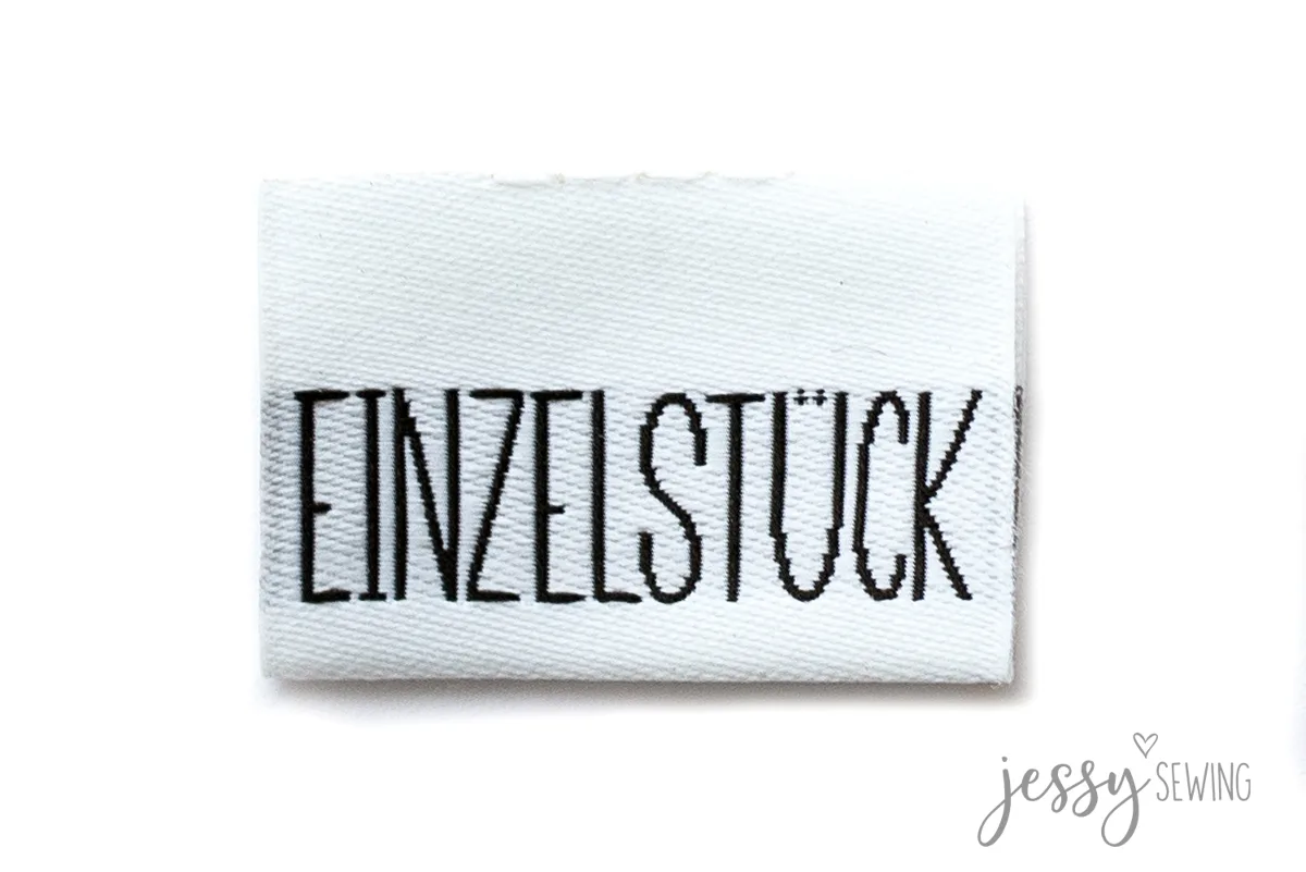 Weblabel Einzelstück weiß by, Nahaufnahme