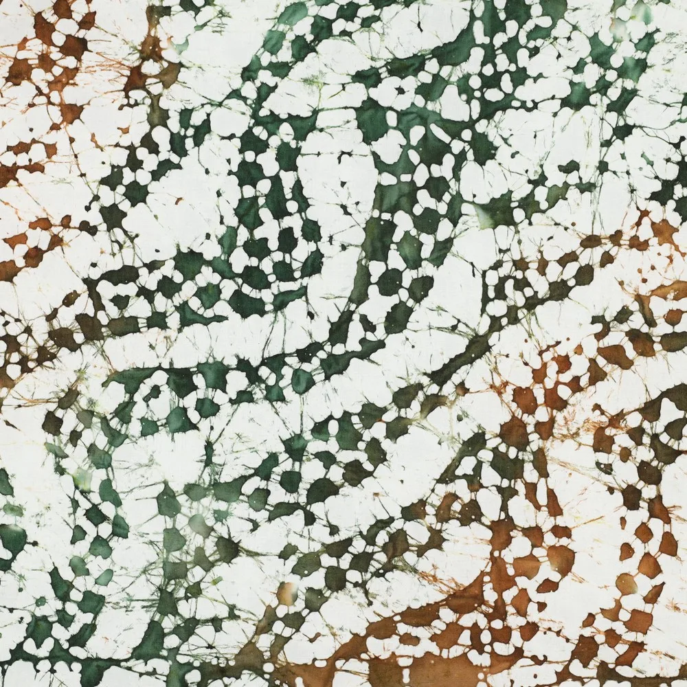 Baumwollwebware Popeline Batik in Ecru, Meterware im Detail