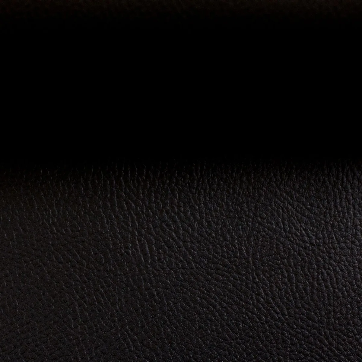Kunstleder in Schwarz, Meterware im Detail