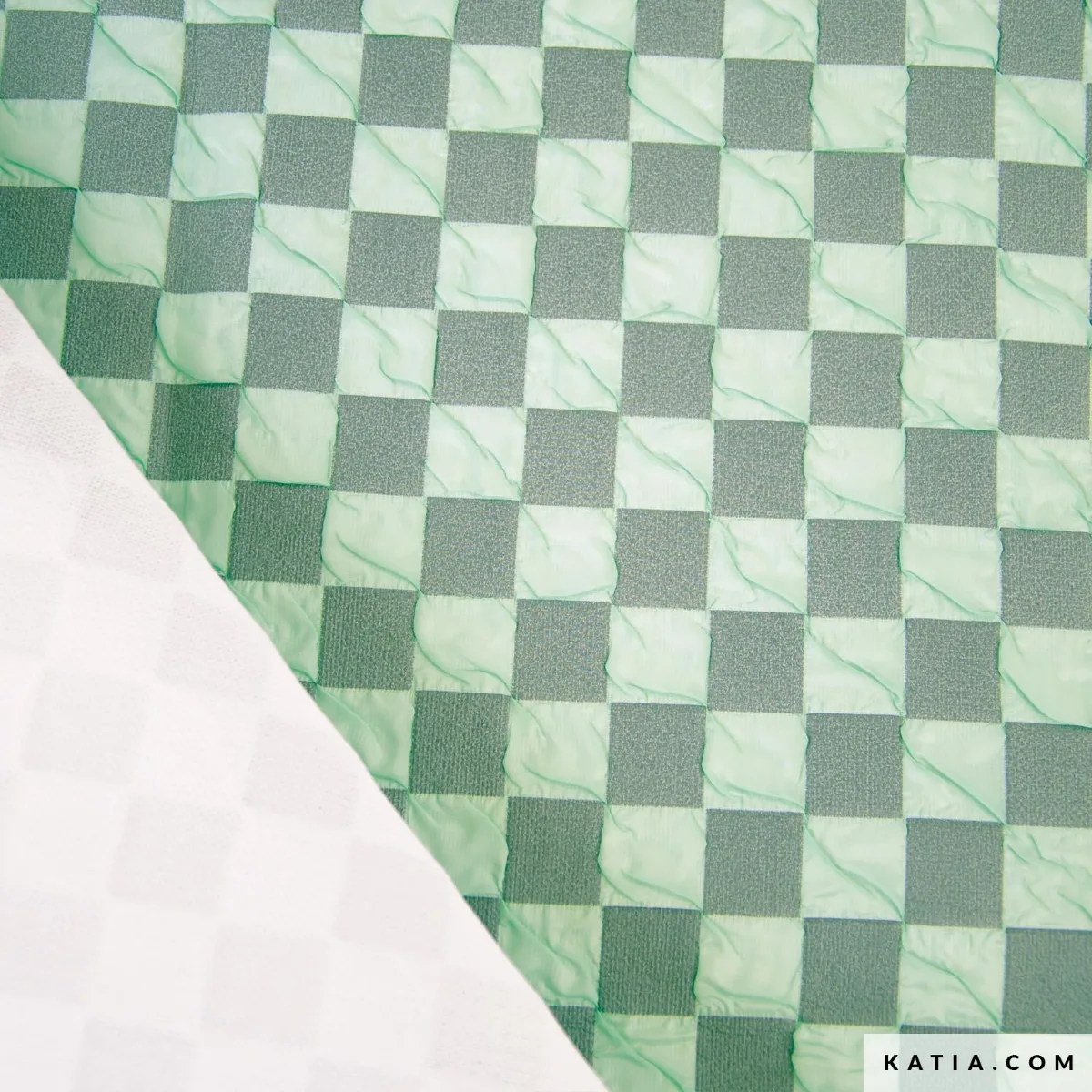 Polyester-Webware in Aqua, Meterware im Detail