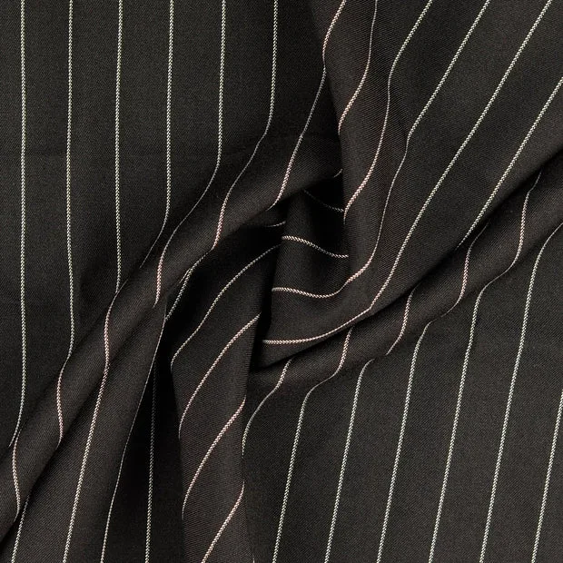 Polyester-Webware in Schwarz, Meterware im Detail