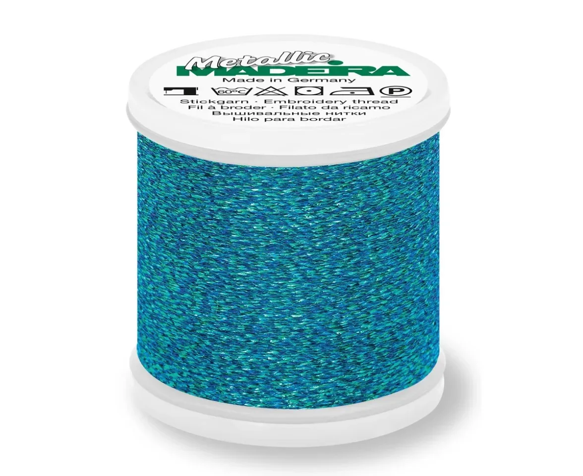 Spule Madeira Metallic Sparkling Stickgarn in Aqua, Farbcode 037